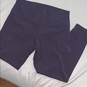 Lululemon 25’